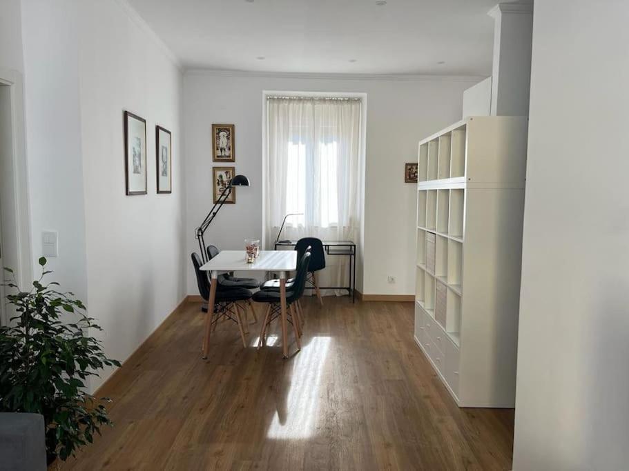 אסטוריל Casa Da Praia Da Poca - Apartamento Lirio מראה חיצוני תמונה
